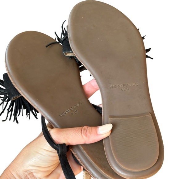 Banana Republic Black Riley Fringe Sandals Size 9.5 - Picture 6 of 7